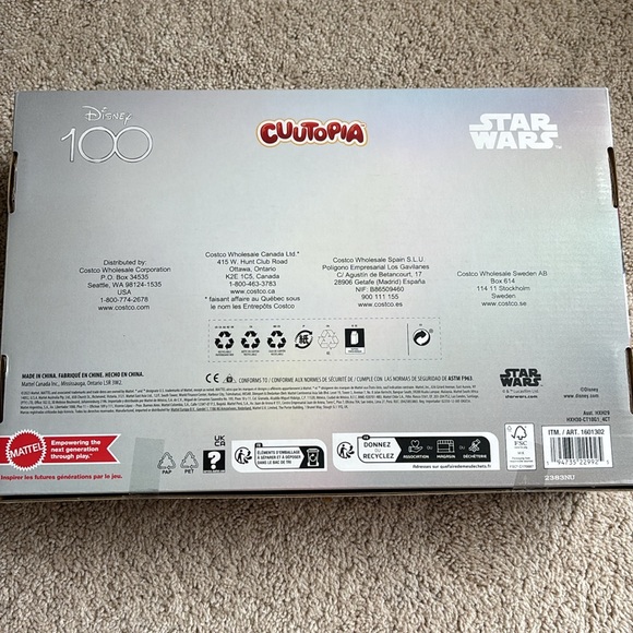 Disney100 years star wars cuutopia set（brand new） - Picture 2 of 3